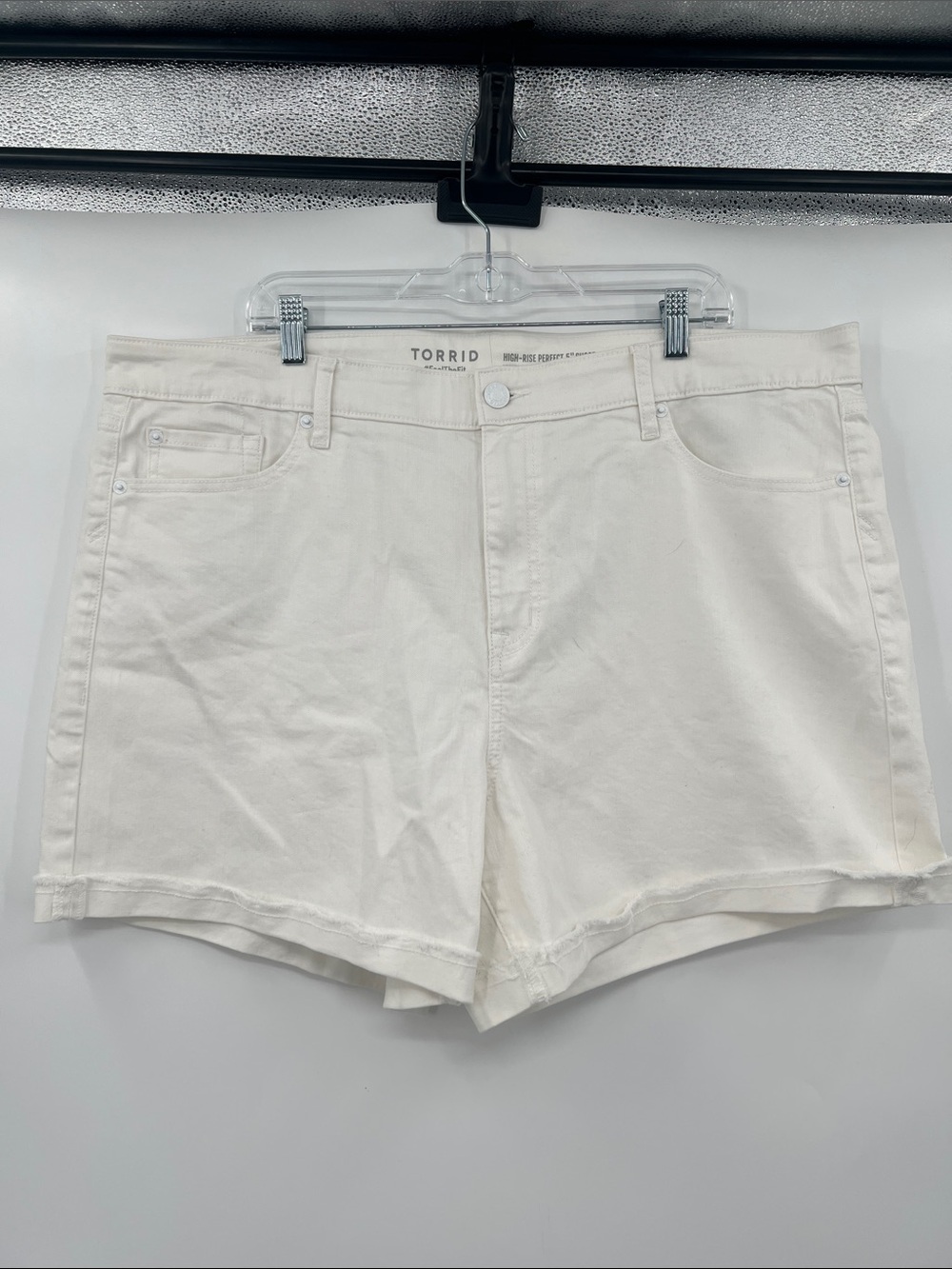 Size 20  Torrid Shorts